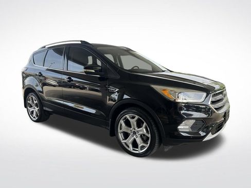 Used 2017 Ford Escape Titanium w/ Equipment Group 301A AWD/4WD image 3