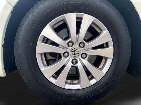 Used 2014 Honda Odyssey EX-L image 11