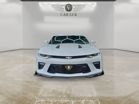 Used 2018 Chevrolet Camaro SS image 8