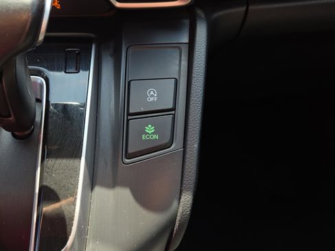 Used 2020 Honda CR-V Touring image 32