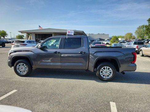 Used 2024 Toyota Tundra SR5 w/ SR5 Convenience Package RWD image 13