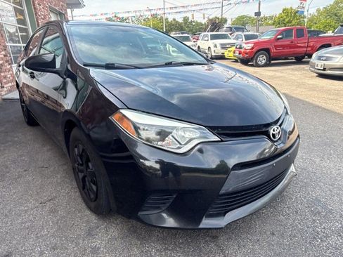 Used 2014 Toyota Corolla LE FWD image 3