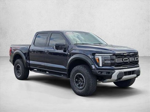 Used 2025 Ford F150 Raptor image 3