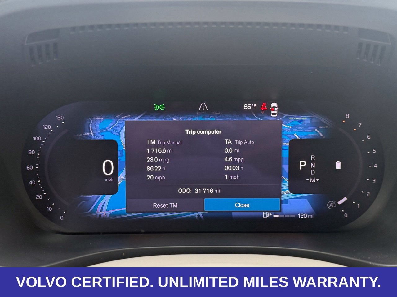 Certified 2024 Volvo XC60 B5 Plus w/ Protection Package Premier AWD/4WD image 17
