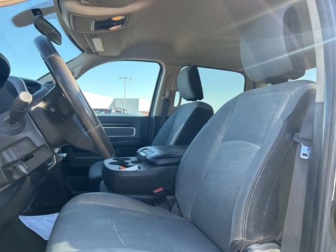 Certified 2019 RAM 3500 Big Horn image 8