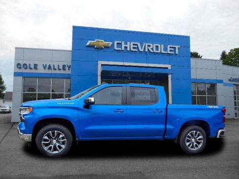 New 2025 Chevrolet Silverado 1500 LT image 2