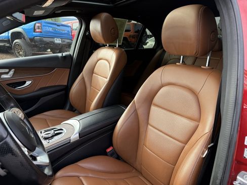 Used 2020 Mercedes-Benz C 300 Sedan image 13