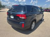 Used 2014 Kia Sorento LX image 5