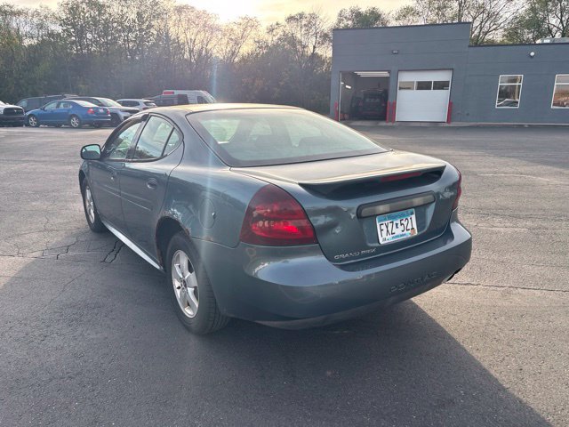Used 2006 Pontiac Grand Prix w/ Preferred Package FWD image 6