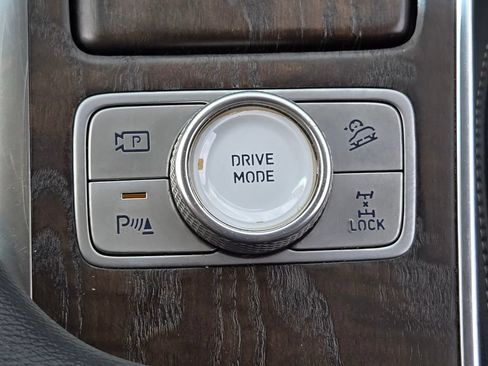 Used 2024 Genesis GV80 2.5T AWD/4WD image 31