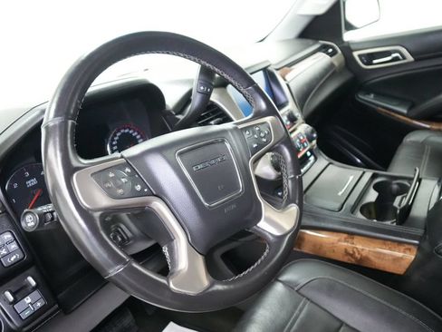 Used 2016 GMC Yukon Denali w/ Open Road Package AWD/4WD image 12