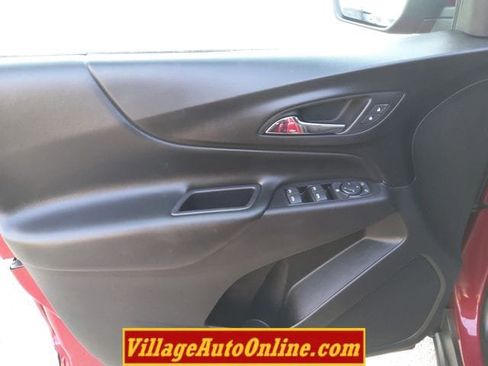 Used 2019 Chevrolet Equinox LT image 24