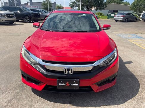 Used 2016 Honda Civic Touring image 7