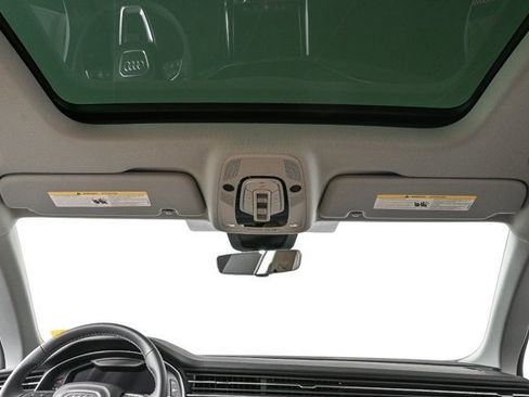 New 2025 Audi Q8 Premium image 20