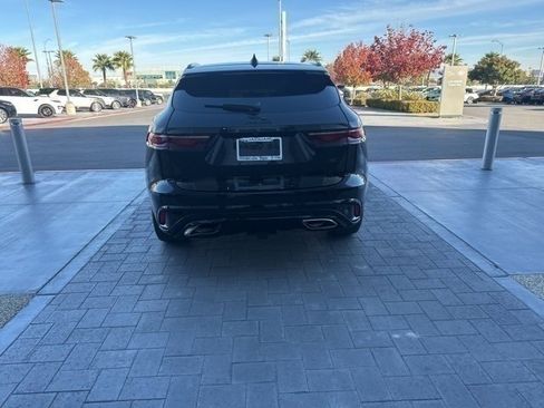 Used 2026 Jaguar F-PACE R-Dynamic S image 6