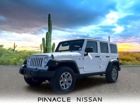 Used 2017 Jeep Wrangler Unlimited Rubicon w/ Cold Weather Group AWD/4WD image 1