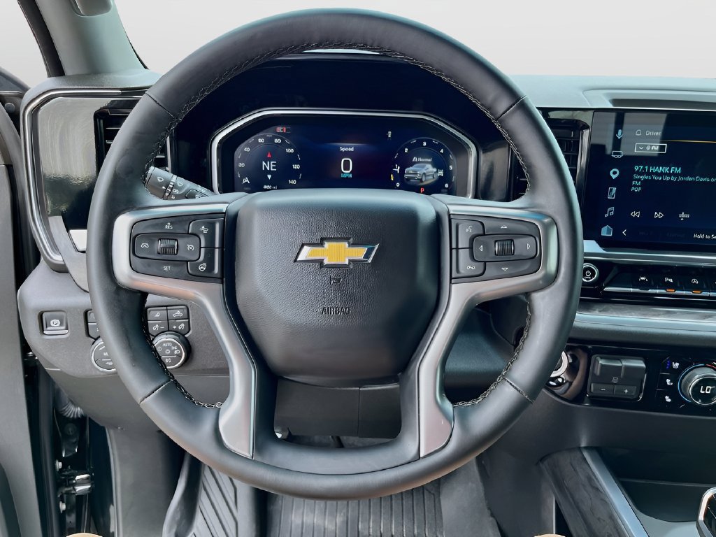 Used 2026 Chevrolet Silverado 1500 LTZ AWD/4WD image 11