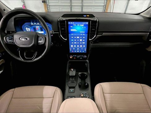 Certified 2024 Ford Ranger Lariat w/ Advanced Towing Package image 14