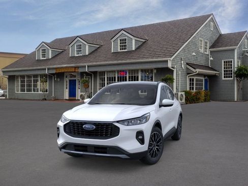 New 2025 Ford Escape SE FWD image 2