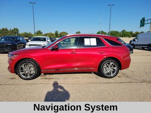 Used 2025 Genesis GV70 2.5T image 3