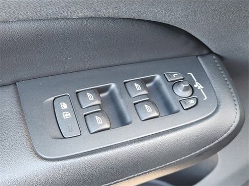 Certified 2023 Volvo S60 T8 Plus w/ Climate Package image 27