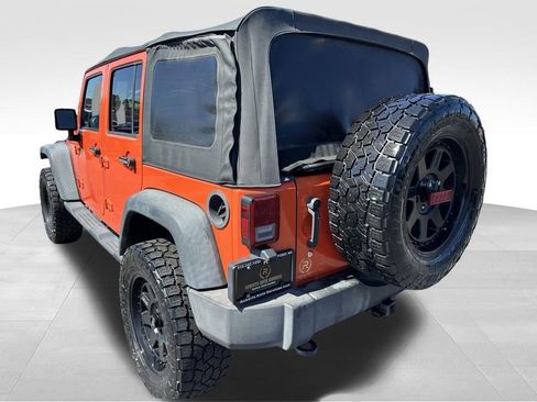 Used 2015 Jeep Wrangler Unlimited Sport w/ Quick Order Package 24S AWD/4WD image 3