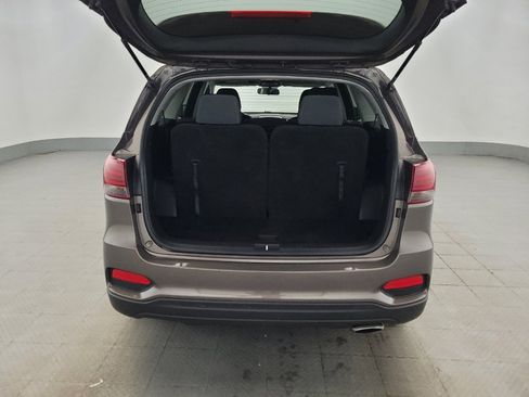 Used 2019 Kia Sorento AWD image 29