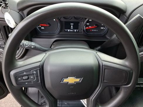 Used 2024 Chevrolet Silverado 3500 W/T image 16
