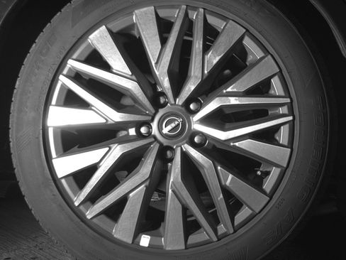 Used 2025 Nissan Altima 2.5 SV image 15