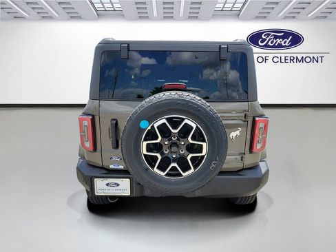 New 2026 Ford Bronco Outer Banks AWD/4WD image 4