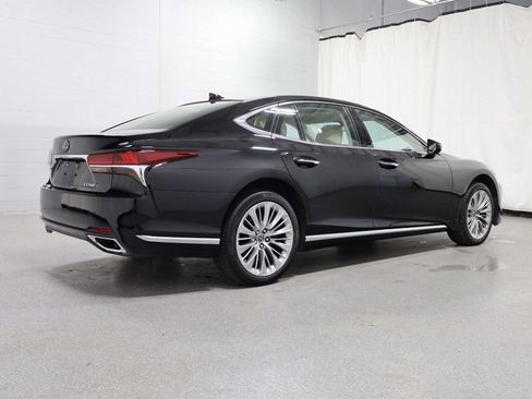 Used 2018 Lexus LS 500 w/ Interior Upgrade Package RWD image 9