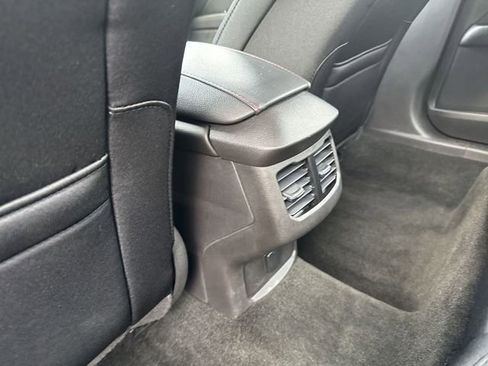 Used 2016 Ford Fusion SE image 23