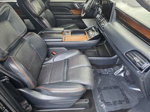 Used 2022 Lincoln Navigator Black Label image 37
