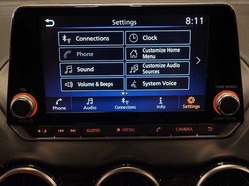 Used 2025 Nissan Sentra SR FWD image 25