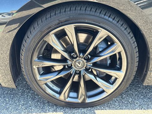 Used 2024 Lexus IS 350 F Sport RWD image 11
