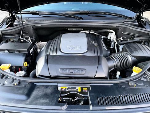 Certified 2024 Dodge Durango R/T image 38