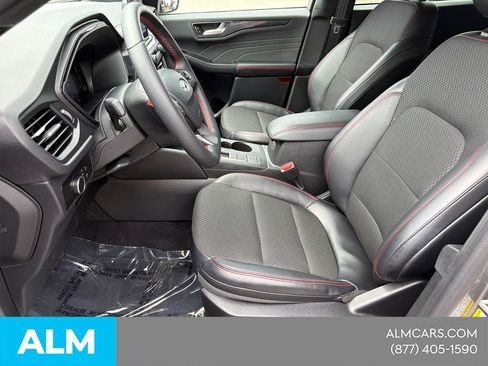 Used 2026 Ford Escape ST-Line FWD image 11