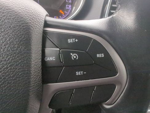 Used 2020 Jeep Grand Cherokee Laredo w/ Quick Order Package 2BN North image 33