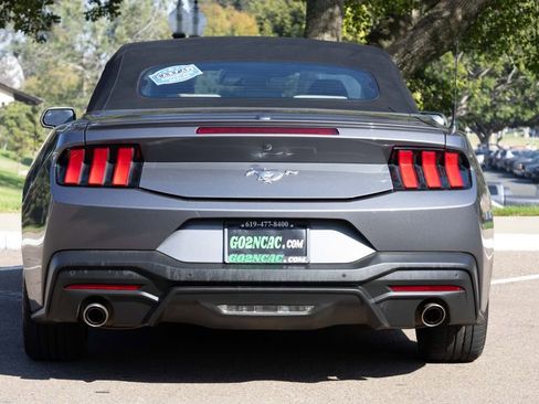 Used 2024 Ford Mustang Premium image 11