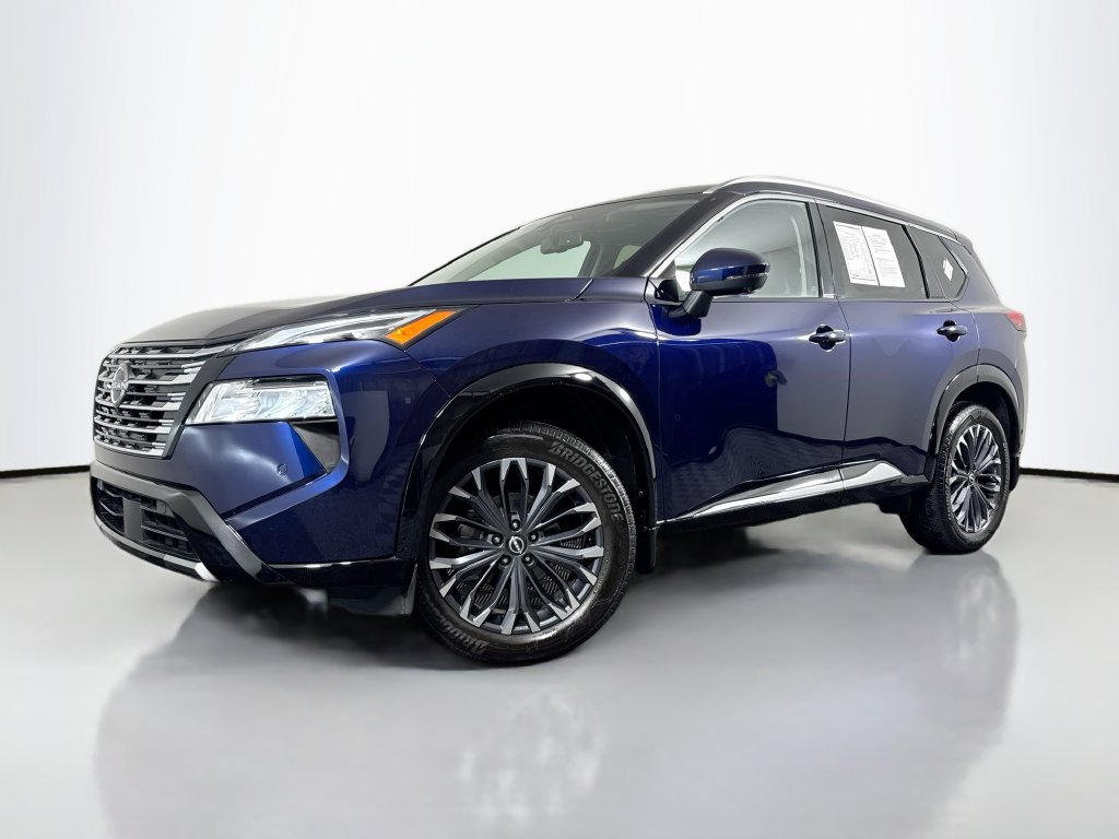Used 2024 Nissan Rogue Platinum FWD image 1