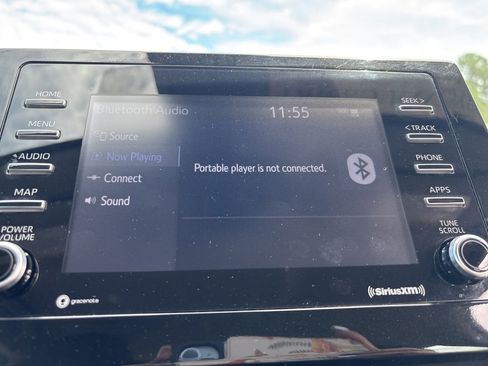 Used 2023 Toyota Camry LE image 31