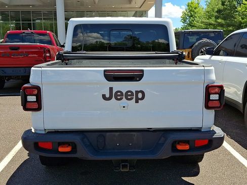 Used 2020 Jeep Gladiator Mojave AWD/4WD image 5