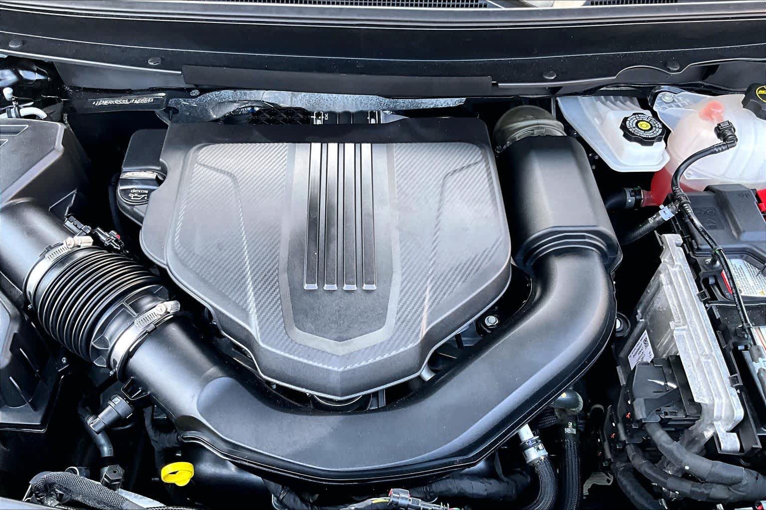 Used 2025 Chevrolet Traverse High Country w/ LPO, Floor Liner Package FWD image 96