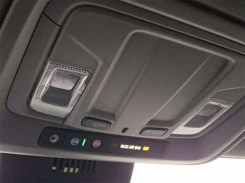 Certified 2022 Chevrolet Silverado 1500 Custom image 26