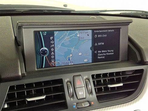 Used 2012 BMW Z4 sDrive35i image 3