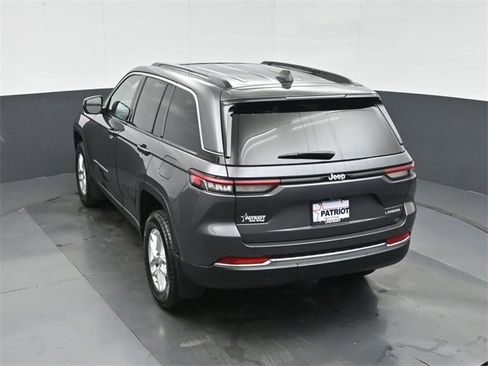 New 2025 Jeep Grand Cherokee Laredo X w/ Luxury Tech Group I image 31