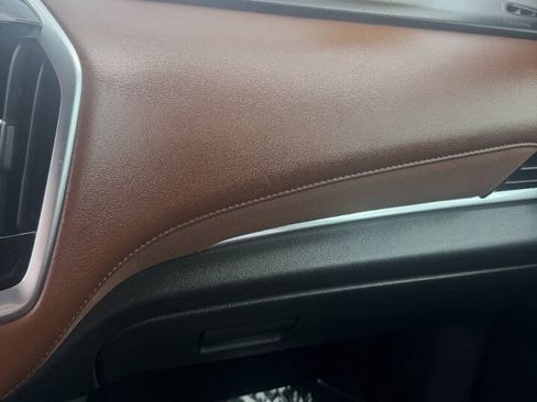 Used 2018 Chevrolet Traverse High Country AWD/4WD image 5