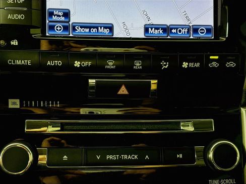 Used 2013 Toyota Land Cruiser AWD/4WD image 16