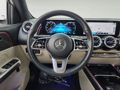 Certified 2023 Mercedes-Benz EQB 250+ image 22