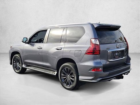 Used 2021 Lexus GX 460 Premium w/ Accessory Package AWD/4WD image 8